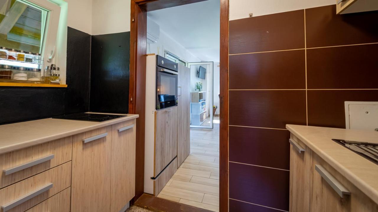 Holiday Home "Sleme" With Jacuzzi, Big Garden And Arbor With Fireplace Skrad Exterior photo